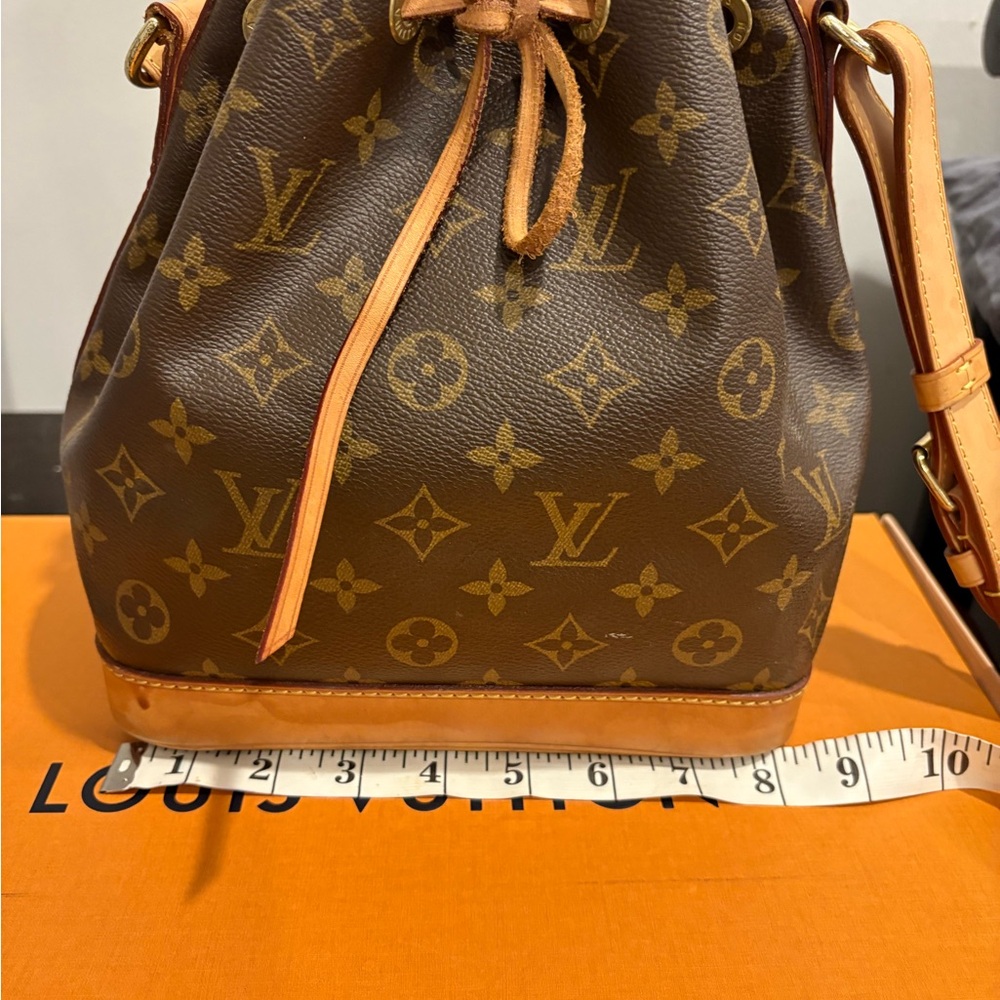 Louis Vuitton bag - Picture 13 of 13
